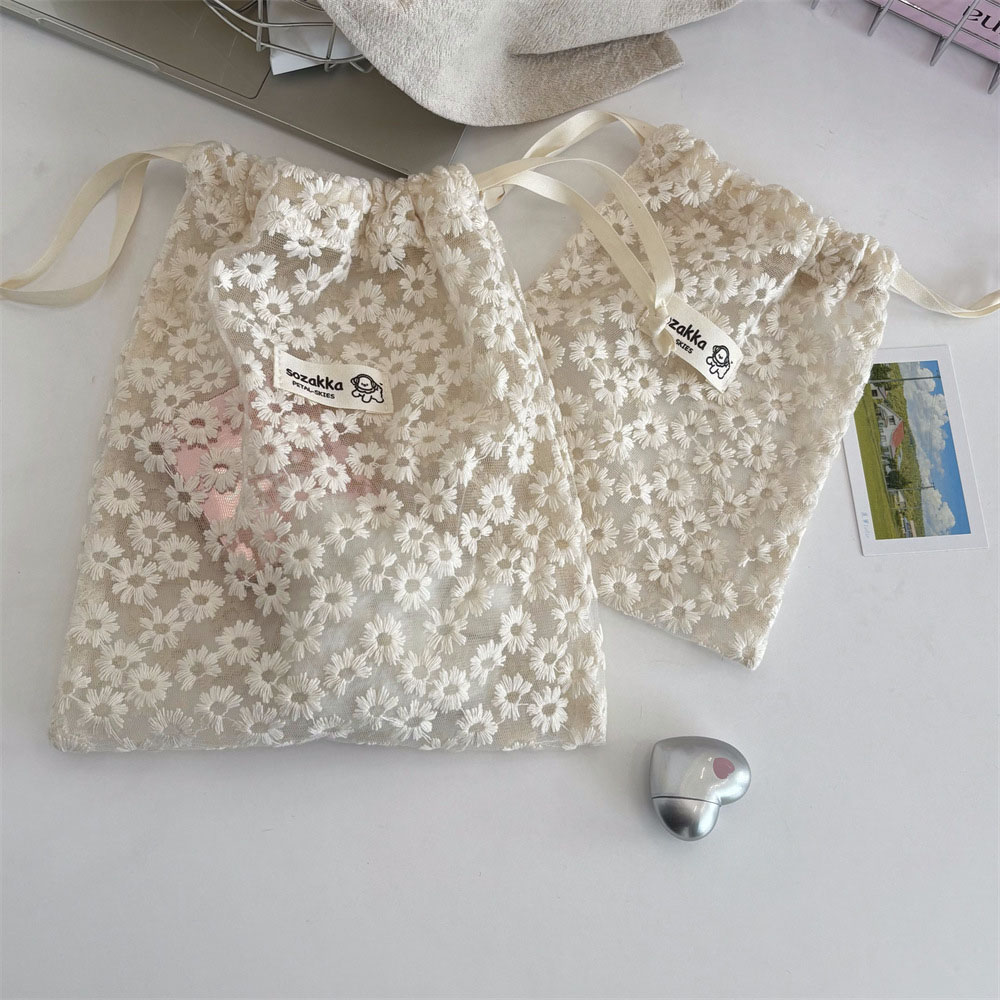Lace Embroidered Daisy Mesh Dr - Travel Accessories Organizer Bag recension och pris